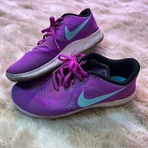 Nike 7Y women’s 8.5